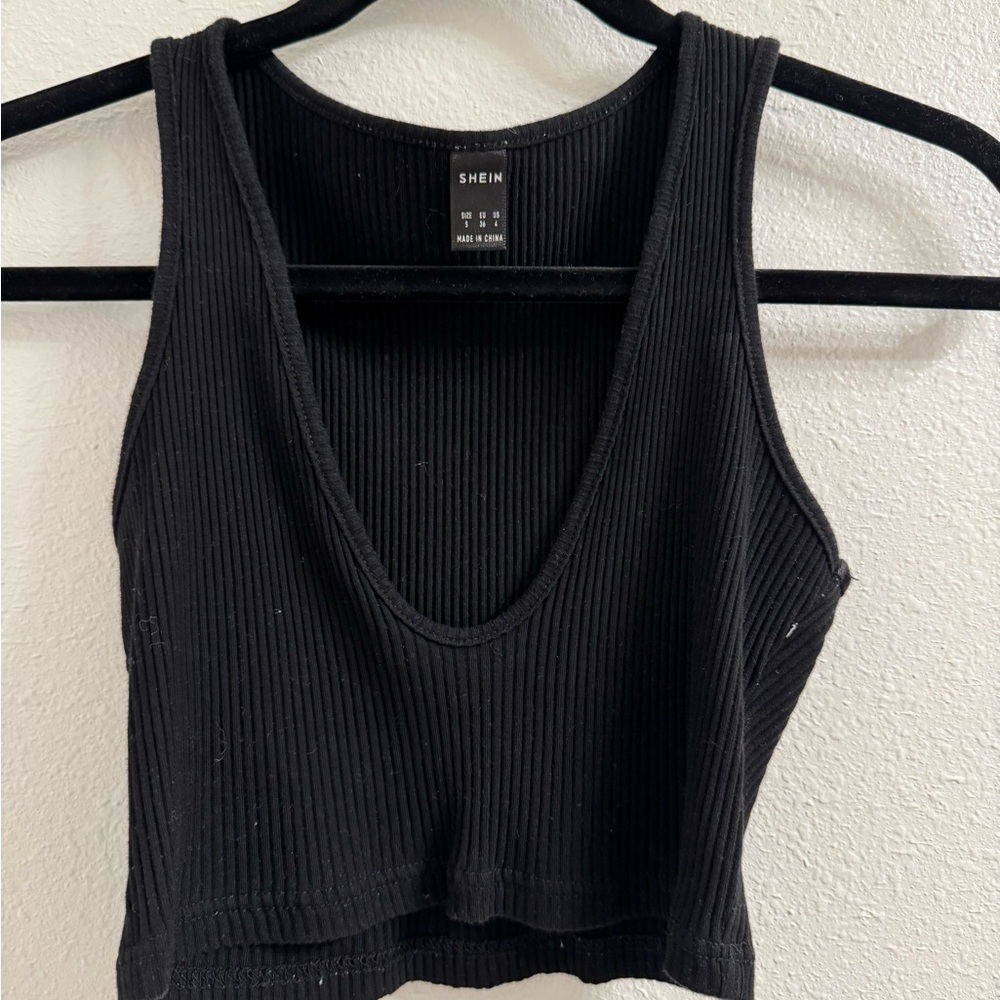 SHEIN Deep V-Neck Black Crop Top